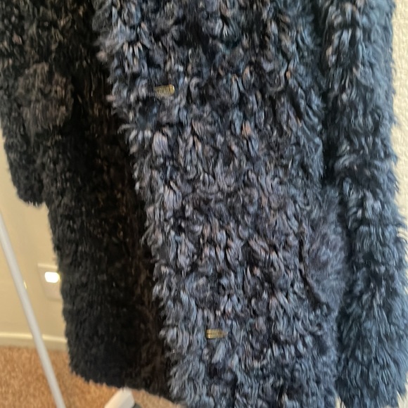 Max Studio Navy Coat - Picture 5 of 7